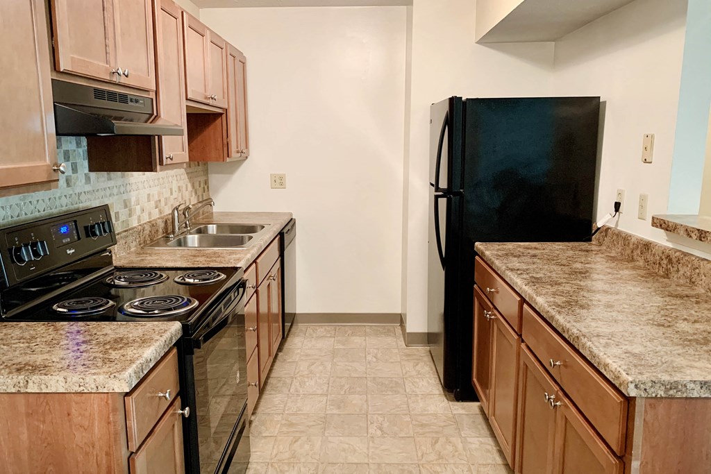 Well Equipped Kitchen  at Forest Creek Apartments, Middletown