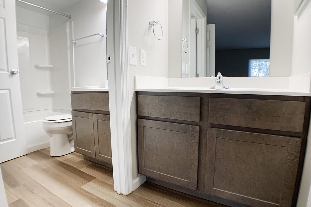 Bathroom With Bathtub at Steeplechase Apartments, Loveland, Ohio