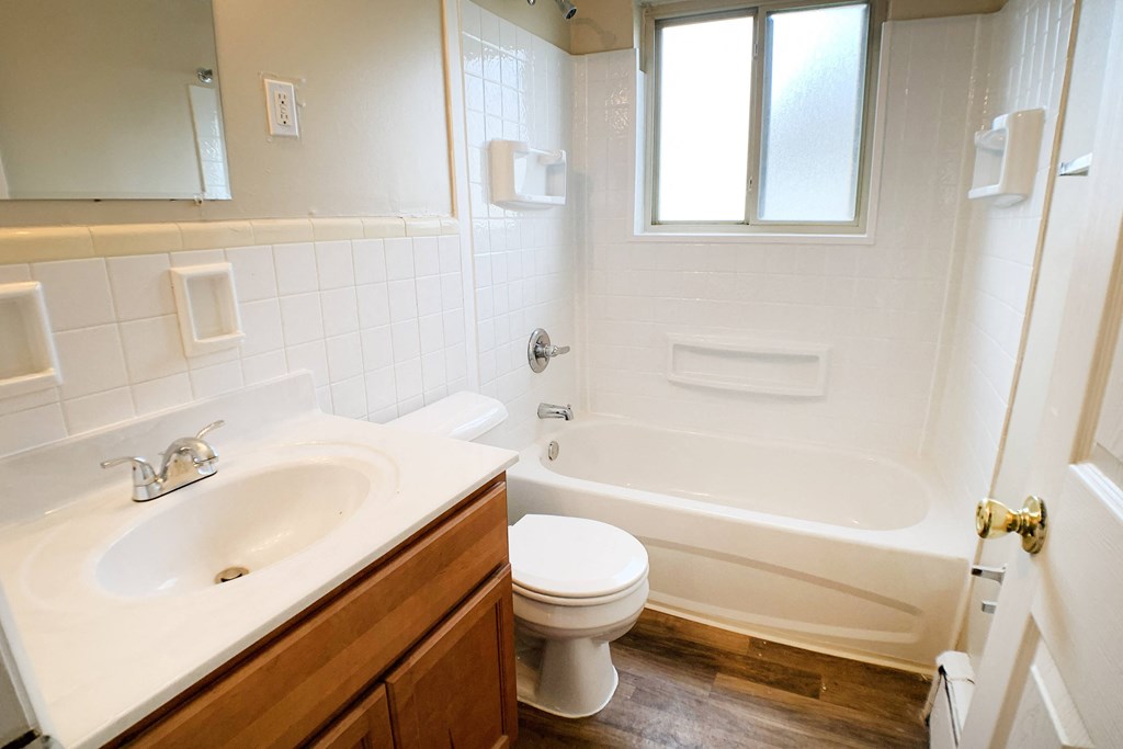 Bathroom With Bathroom at Crown Court Apartments, Florence