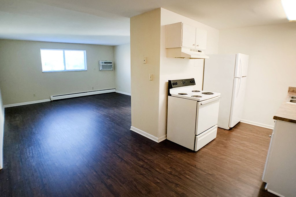 Wood Inspired Plank Flooring  at Barkley Ridge Apartments, Southgate, KY, 41071