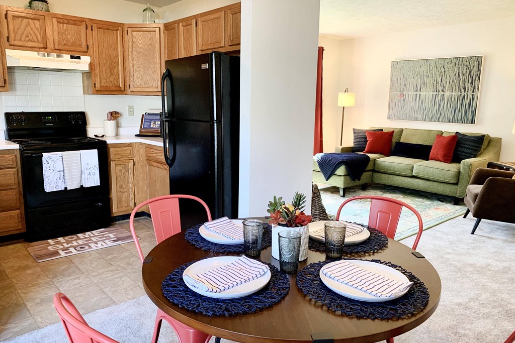 Living Area at Hartland Place, Lexington, KY