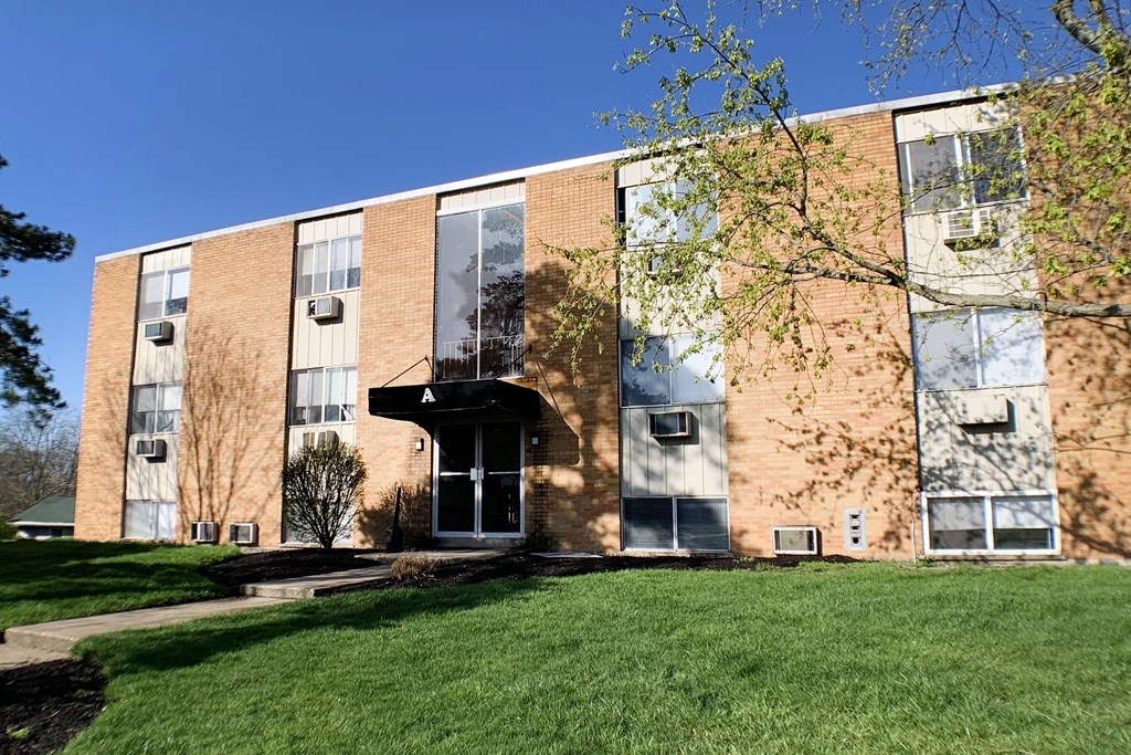 Green Space  at Barkley Ridge Apartments, Kentucky