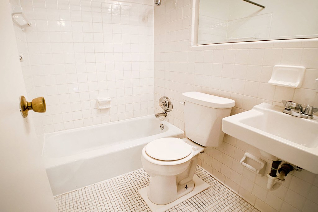 Custom Look Bathroom  at Barkley Ridge Apartments, Southgate, KY, 41071