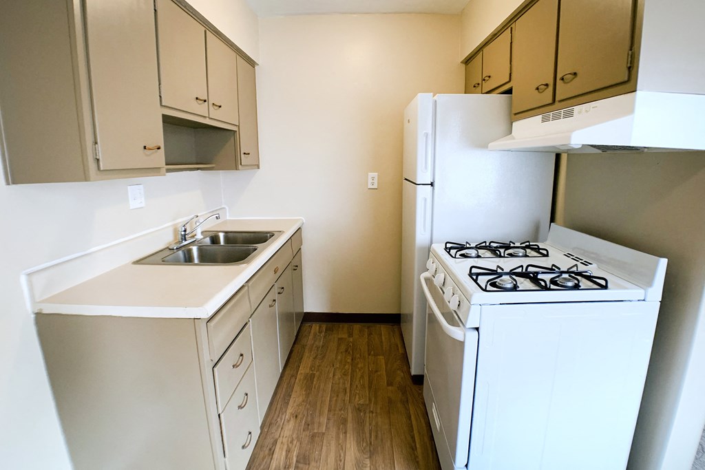 Kitchen area at Sharondale Woods Apartments, Cincinnati, OH