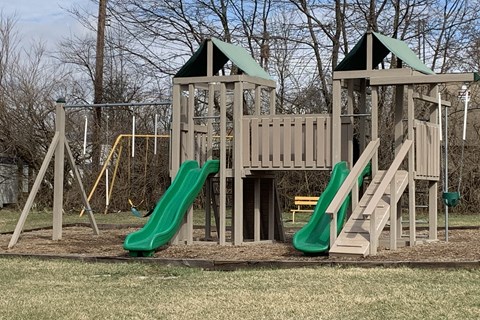 Play at Sharondale Woods Apartments, Cincinnati, OH