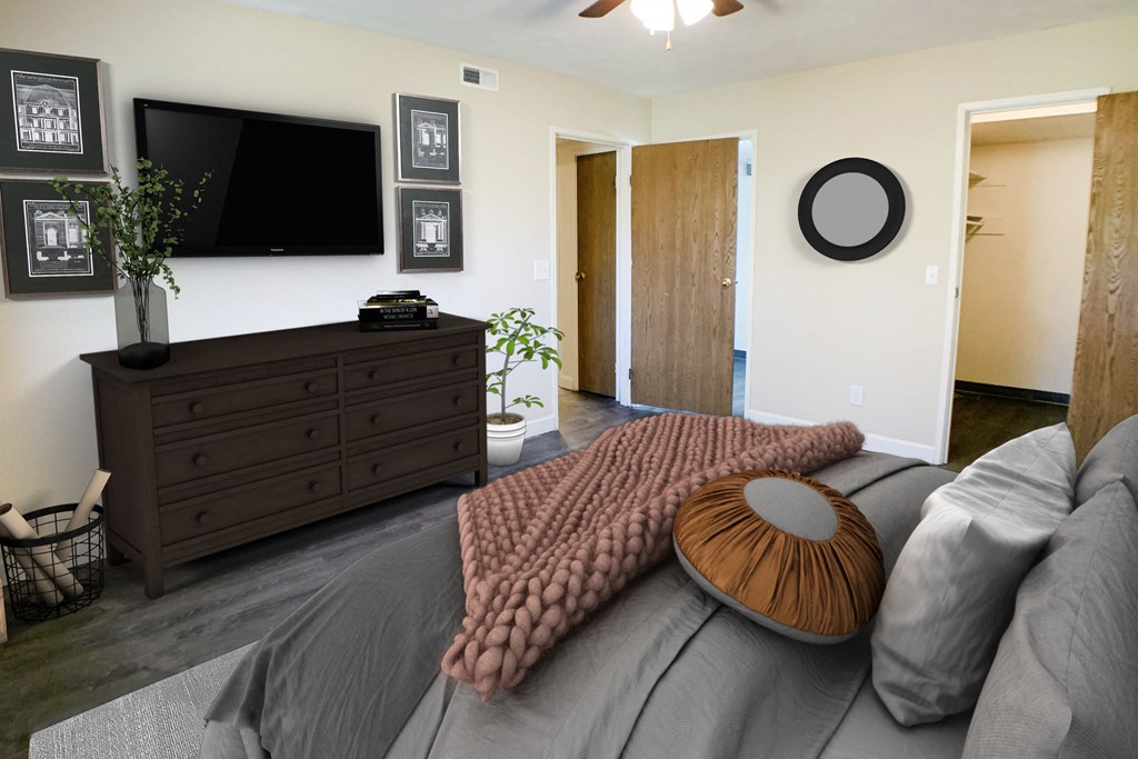 Bedroom with tv at Quail Meadow Apartments, Ohio, 45240