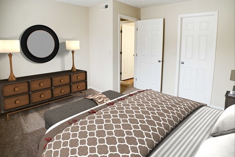 Bedroom at Forest Creek Apartments, Ohio, 45044