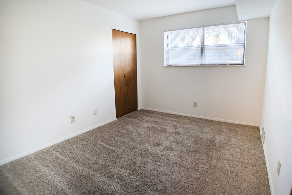 Carpeted Bedroom at Four Worlds Apartments, Cincinnati, 45231