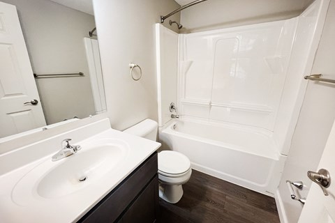 Woodhills Apartments