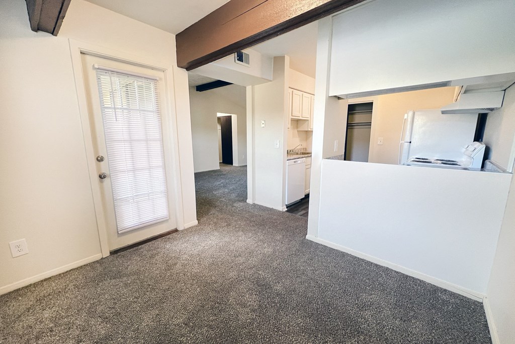 Four Worlds Apartments