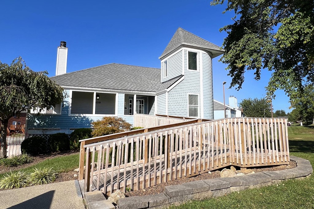 a house with a wooden fence in front of it at 450 on Keeneland, Richmond, 40475