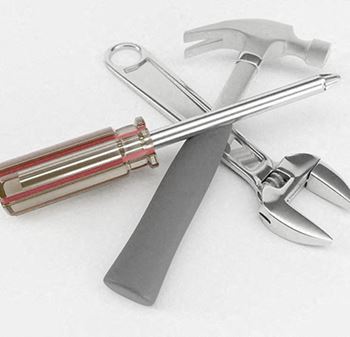 a knife and a hammer are laying on a table at Hunter Ridge Apartments, Cincinnati, OH, 45244