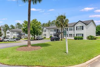 400 Burt Drive, E75 1-3 Beds Apartment for Rent - Photo Gallery 5