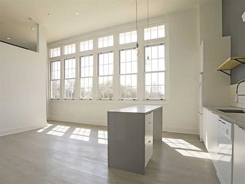 The Mobile Lofts Apartments, 951 Government Street, Mobile, AL RentCafe