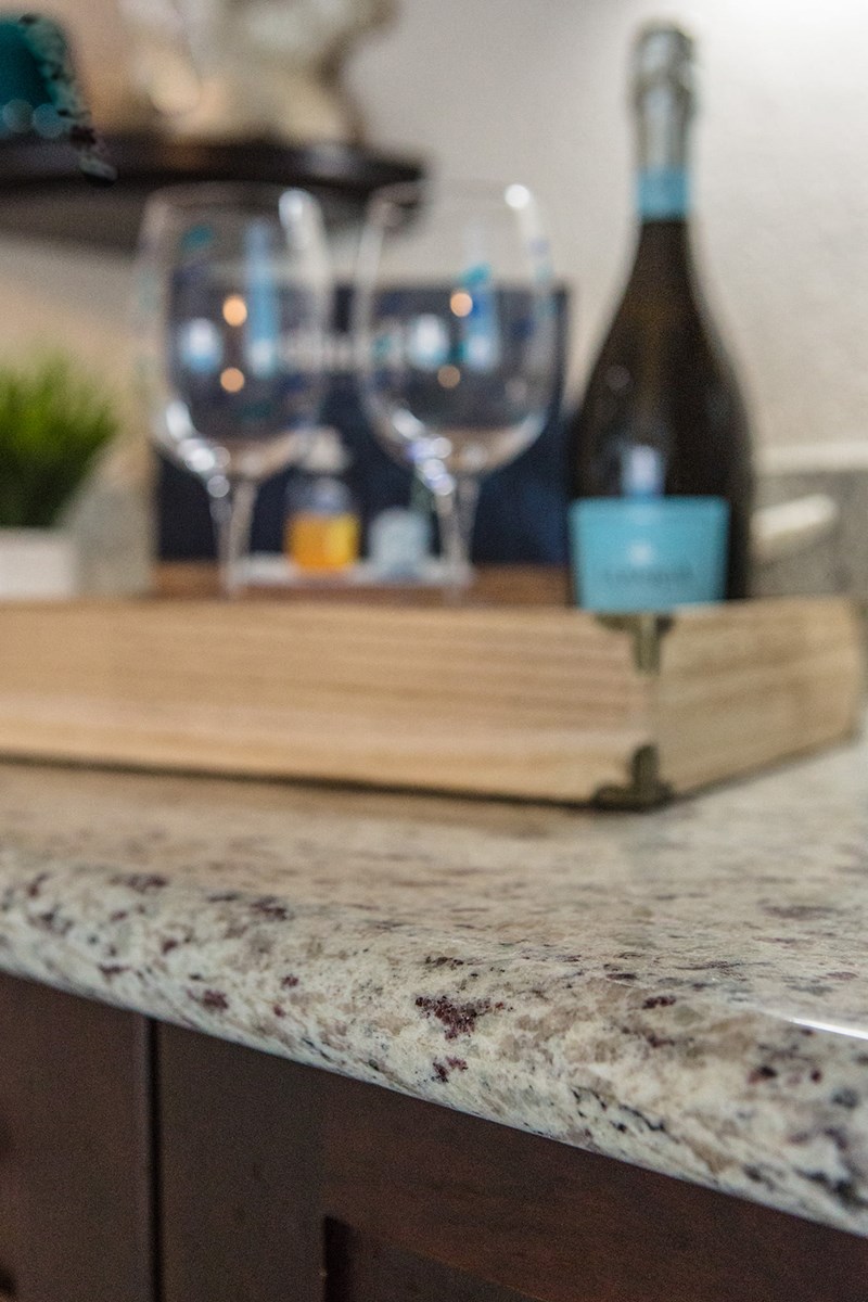 Waikiki Walina Apartments counter with decor