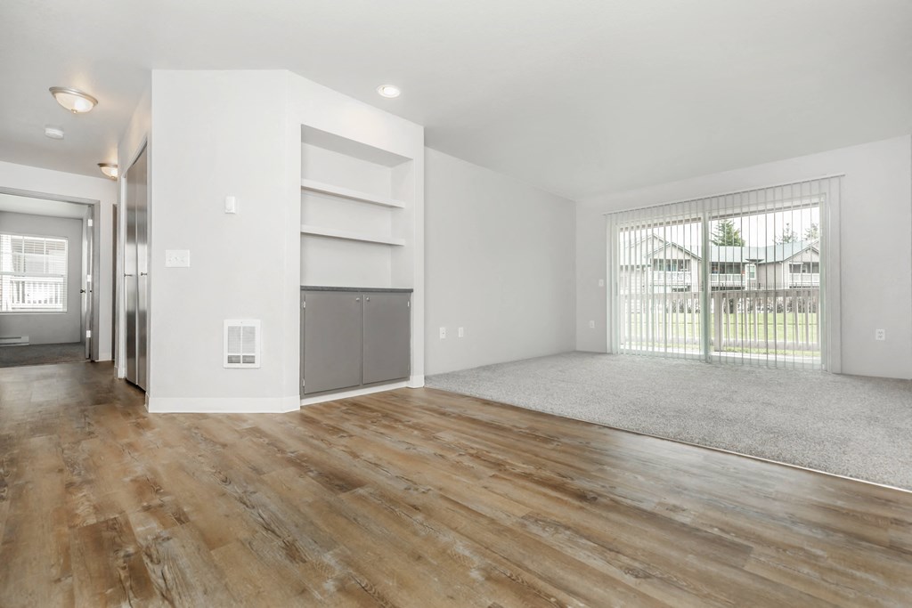 Orchard Park Apartments 3 Bedroom Dining and Living Room