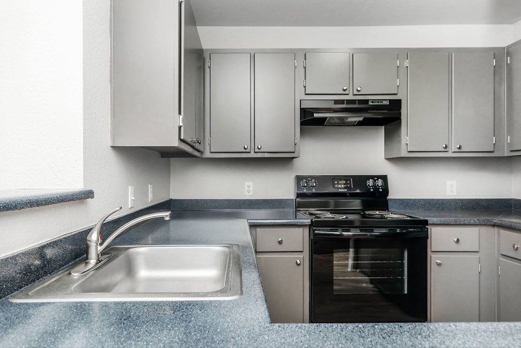 Orchard Park Apartments 3 Bedroom Kitchen