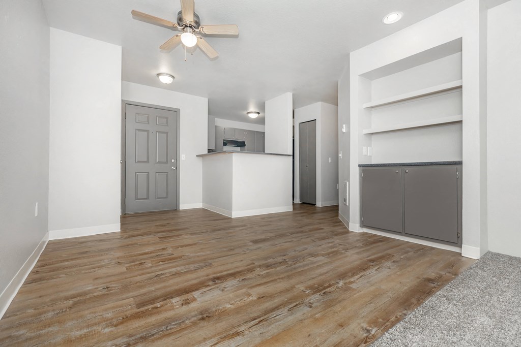 Orchard Park Apartments 3 Bedroom Dining Area