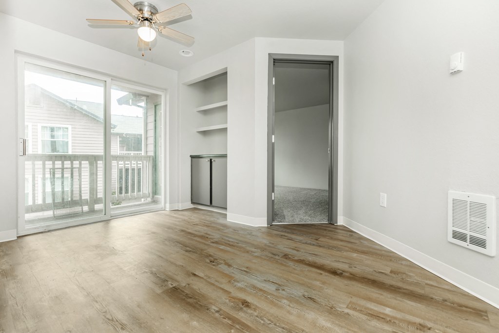 Orchard Park Apartments Dining Room