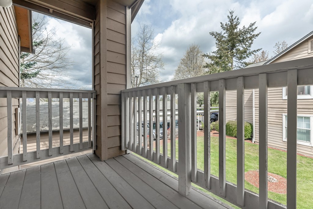 Orchard Park Apartments balcony