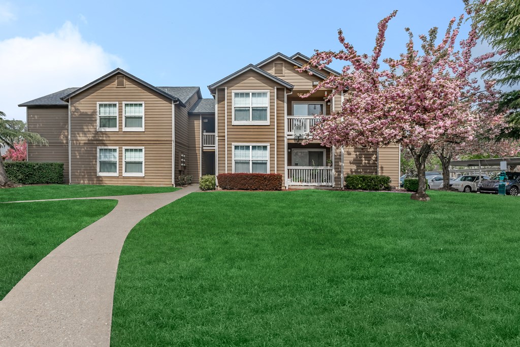 Orchard Park Apartments Exterior