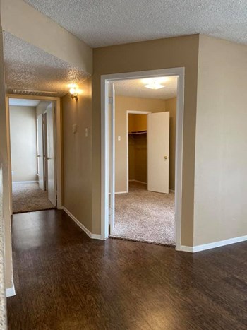 Trinity Park Apartments interior Trinity Park Apartments interior - Photo Gallery 2