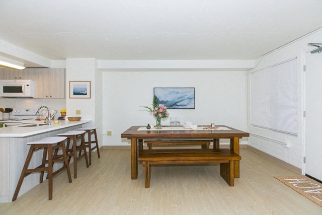 Kanekapolei Collection Dining Area with decor