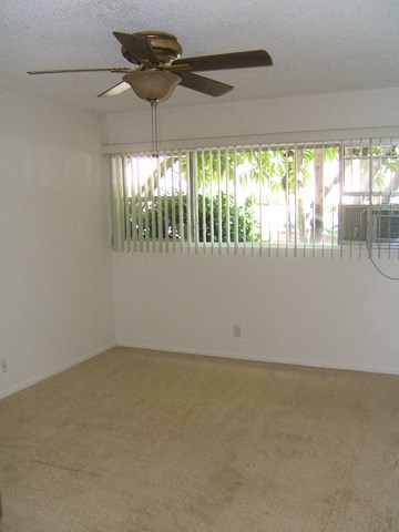 1301 Havenhurst unfurnished bedroom with ceiling fan