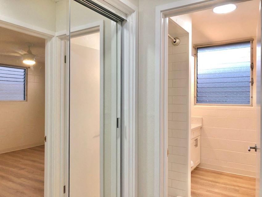 1818Anapuni_1Bed_ClosetAndBathroom 1818Anapuni_1Bed_ClosetAndBathroom - Photo Gallery