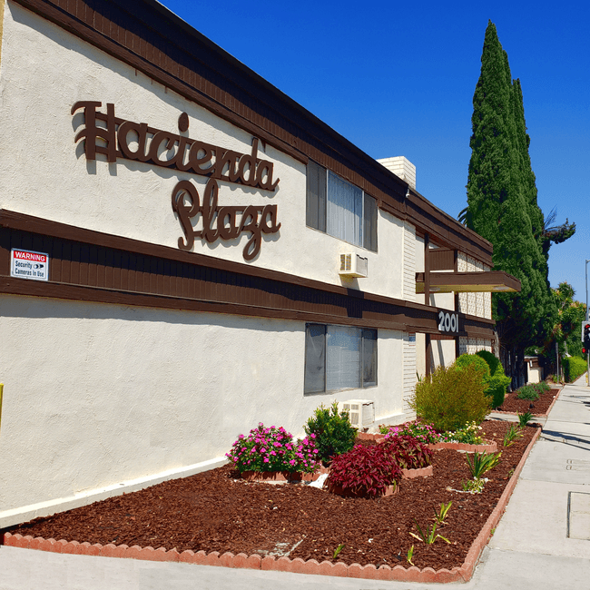 2011-s-hacienda-blvd-la-puente-ca-building-photo(1)