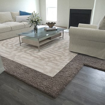Hampton Court Apartments living room Hampton Court Apartments living room - Photo Gallery 4