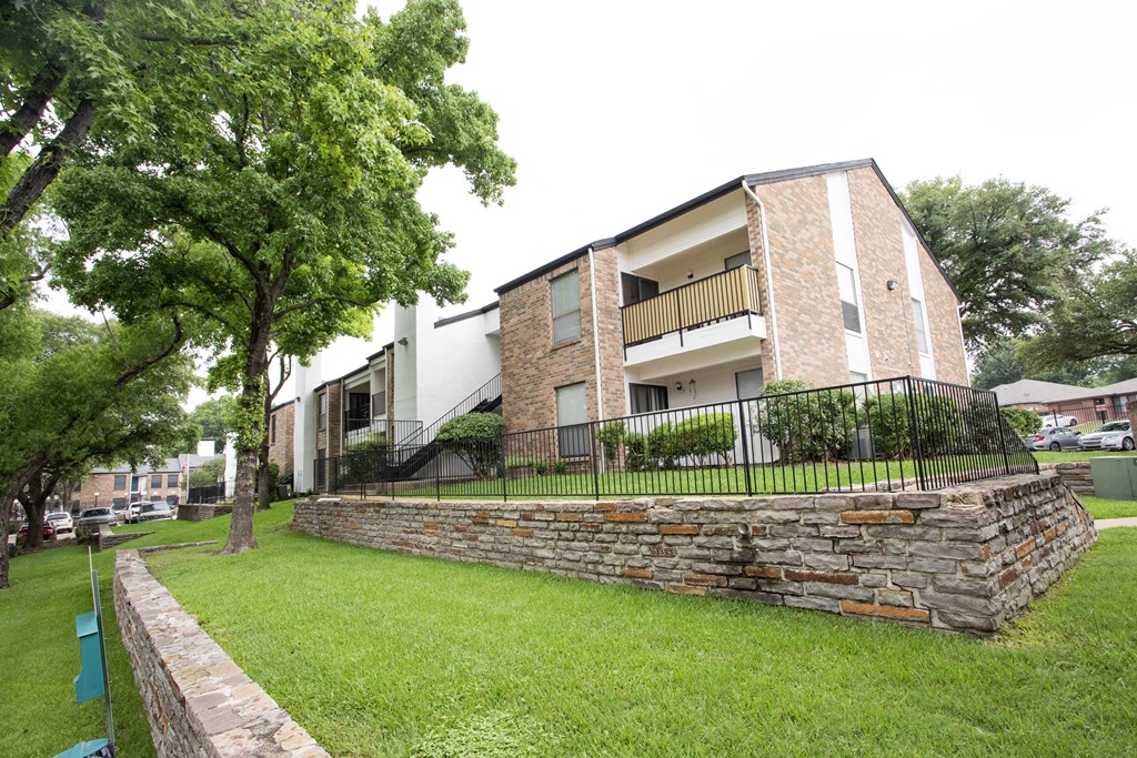 the building where the apartment is located