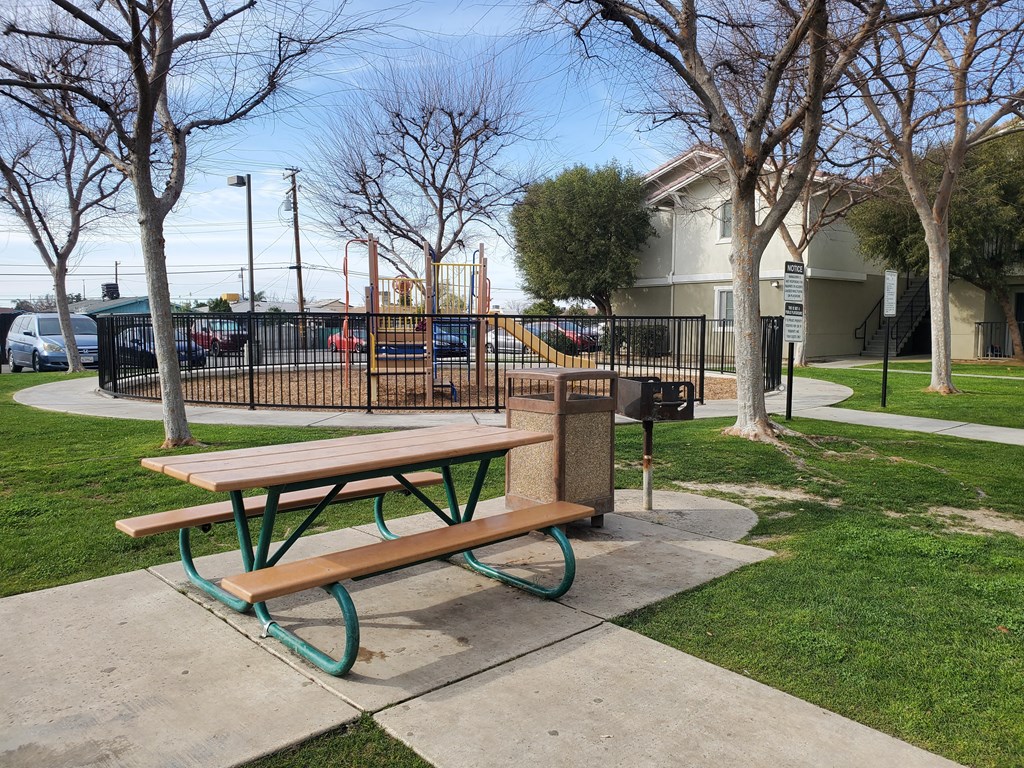 Sunny View outside seating