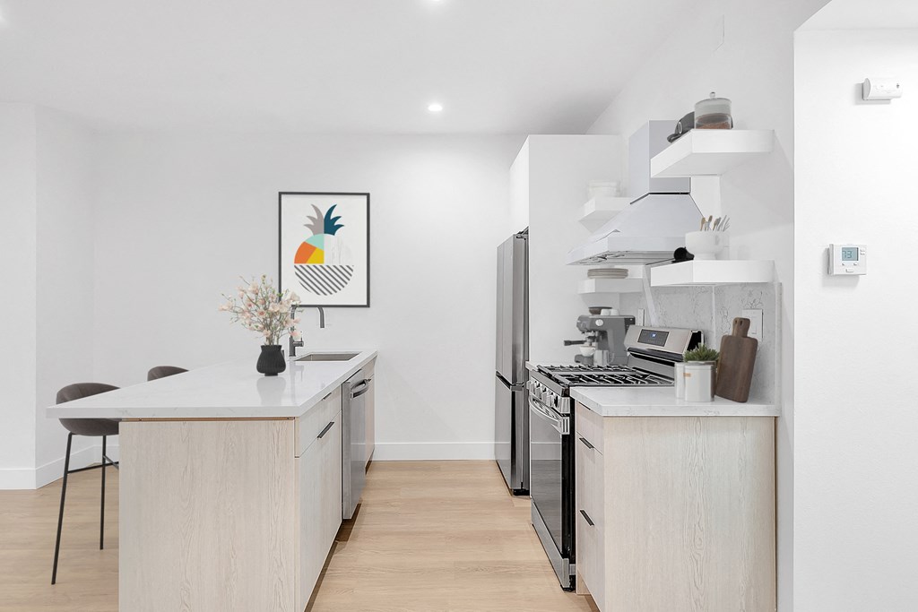 2062 Dracena Apartments Kitchen