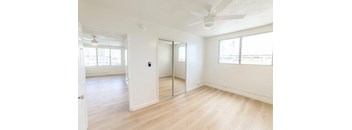 2612 Kapiolani Bedroom