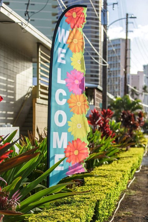 Kapiolani Village Signage