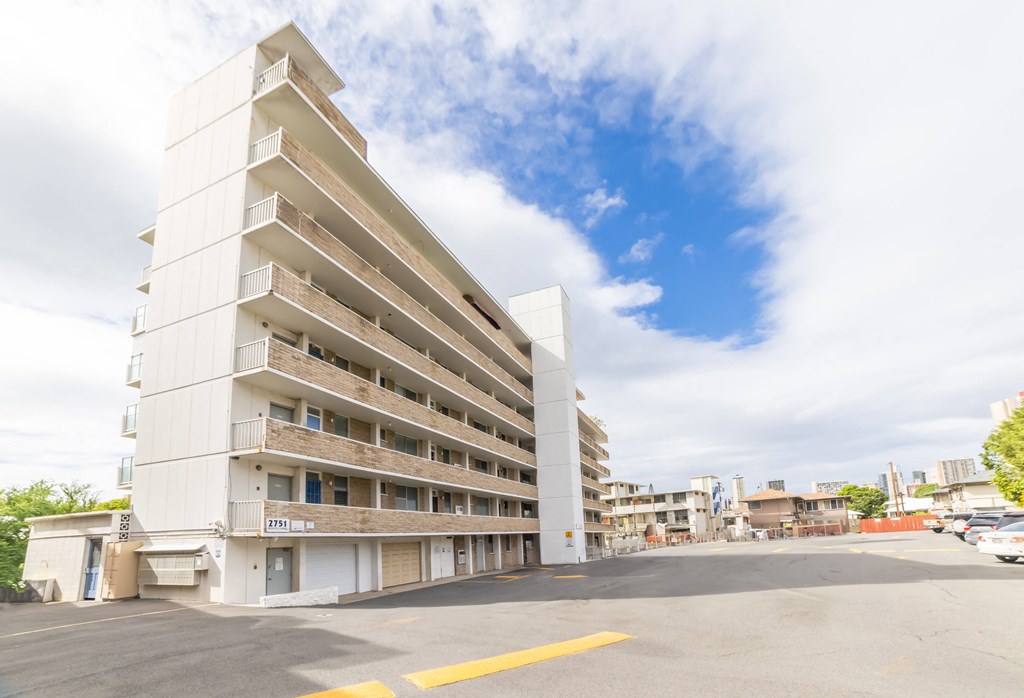 2751 Waikahe exterior