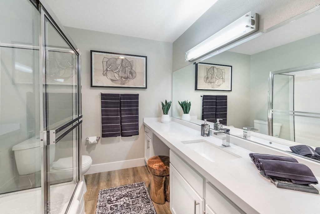 The Plaza At Sherman Oaks