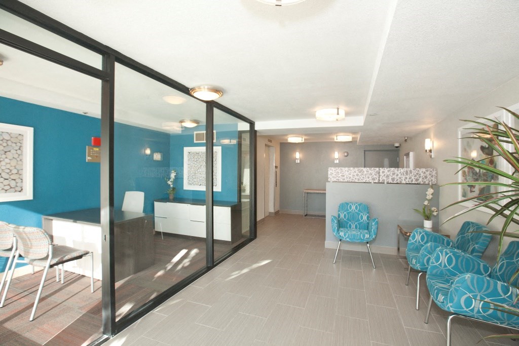 4250 Coldwater Canyon Apartments