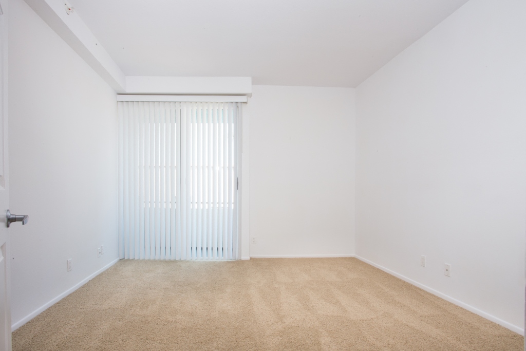 5119 Maplewood - Interior 3