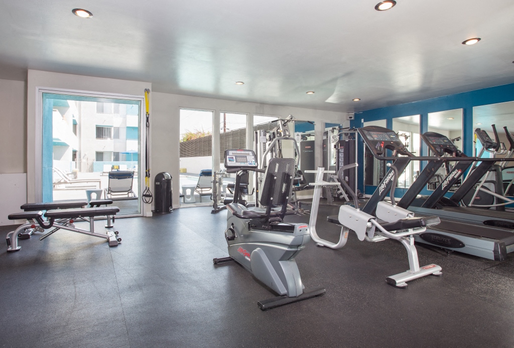5119 Maplewood - Fitness Center