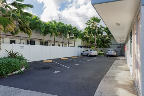Kapiolani Village exterior building and parking lot