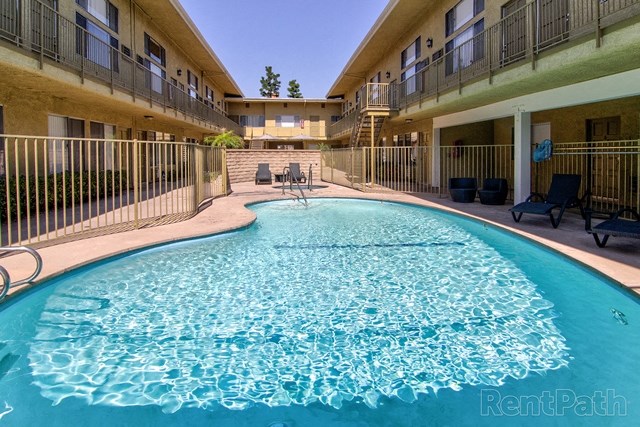 University Commons pool
