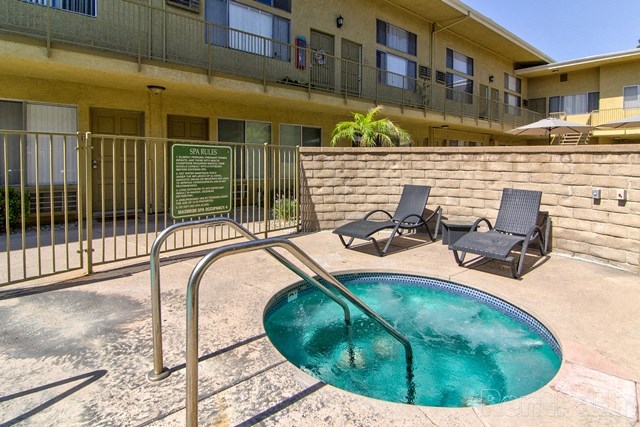 University Commons jacuzzi