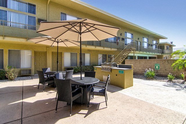 University Commons courtyard