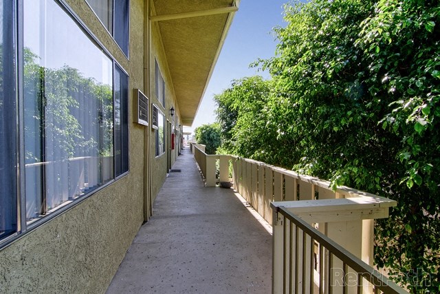 University Commons exterior walkway