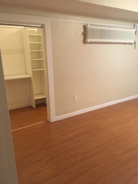 520 Taylor spacious closet