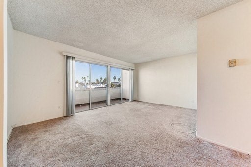 Seaview Apartments living room