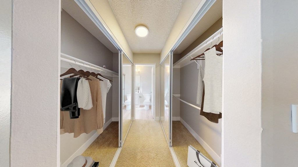 Artisan Oaks Primary Closets