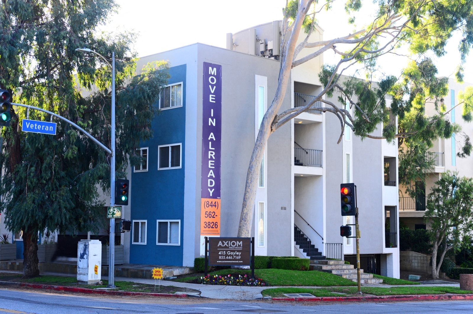 Axiom Westwood Apartments 415 Gayley Ave Los Angeles Ca Rentcafe